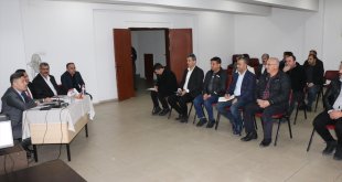 Hizan'da okul müdürleri toplantısı düzenlendi