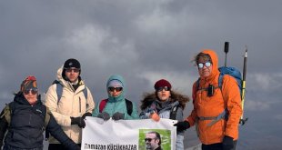 Arkadaşlarının anısına 2347 rakımlı Hazarbaba Dağı'na tırmandılar
