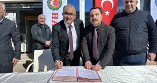 Muradiye Belediyesi işçi maaşlarına yüzde 100 zam yaptı