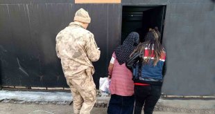 Ağrı'da aranan şahıslar yakalandı