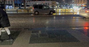 Elazığ'da şiddetli dolu yağışı