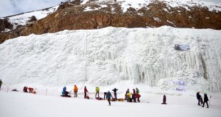 Erzurum'da Türkiye Buz Tırmanışı Şampiyonası düzenlendi