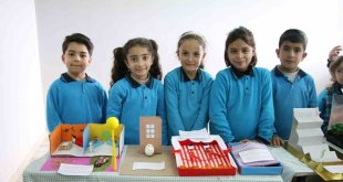 Ercişli öğrenciler deyimleri ve atasözlerini somutlaştırarak sergiye dönüştürdü