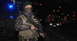 Tunceli'de aranan 9 şüpheli yakalandı