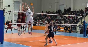 AXA Sigorta Efeler Ligi: TÜRŞAD: 1 - Galatasaray HDI Sigorta: 3