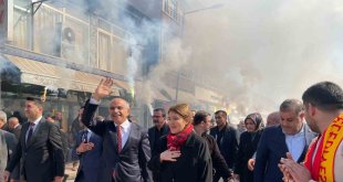 AK Parti Büyükşehir Başkan Adayı Sami Er Akçadağ ilçesinde
