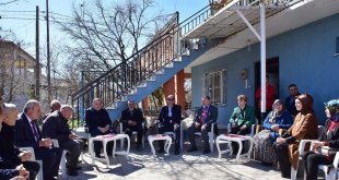 AK Parti adayı Geçit: "İnsan ve toplum odaklı hizmet vereceğiz"