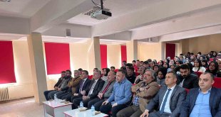 Ağrı'da 'Kutadgu Bilig' paneli yapıldı