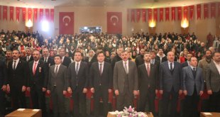 Erzurum'da öğrencilerden Çanakkale Deniz Zaferi'nin 109. yıl dönümü programı