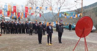 Keban'da 18 Mart Şehitleri Anma Günü ve Çanakkale Deniz Zaferi'nin 109. yıl dönümü dolayısıyla tören yapıldı