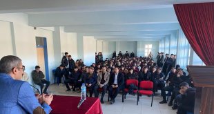 Muradiye'de 'Kariyer Günleri' etkinliği devam ediyor