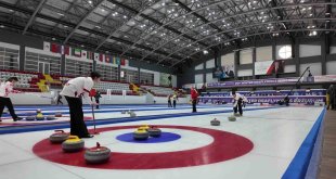 2023 Kış Deaflympics'te futsal ve curling heyecanı devam etti