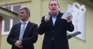 DEM Parti Eş Genel Başkanı Bakırhan, Bingöl'de Halk Buluşması'na katıldı