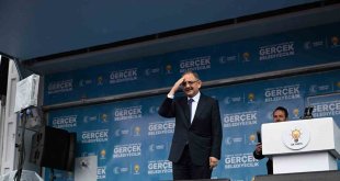 Bakan Özhaseki'den muhalefete tepki