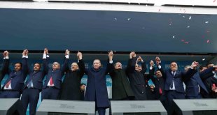 Cumhurbaşkanı Erdoğan: "Türkiye bugüne kadar ne çektiyse zübük siyasetçi tiplerinden çekmiştir"