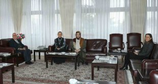 Milletvekili Öncü, yeni dönemde rektör Çomaklı'ya başarılar diledi