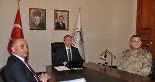 Kars'ta asayiş ve güvenlik toplantısı yapıldı