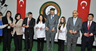 Hakkari Valisi ve Belediye Başkan Vekili Çelik Çukurca'da açılışlara katıldı