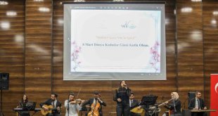 Van'da 8 Mart Dünya Kadınlar Günü programı düzenledi