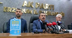 Bakan Tekin, "Zirve Şehir İçin, Zirve Fikirler" projesine ilk talebi yazdı