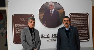 Bakan Tekin; "Raci Alkır Erzurum için bir değerdir"