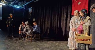 Malazgirt'te "İstiklal Marşı'nın Kabulü ve Mehmet Akif Ersoy'u Anma Günü" programı