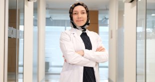 Üsküdar Üniversitesi'nden "hamilelikte diş bakımı ve tedavisine" ilişkin değerlendirme