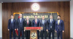 Cumhurbaşkanı Yardımcısı Yılmaz ile Hazine ve Maliye Bakanı Şimşek Bingöl'de