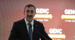 Cumhurbaşkanı Yardımcısı Yılmaz: "Ekonomimizdeki dengeleri koruyarak enflasyonla kararlı bir şekilde mücadelemizi sürdürüyoruz"