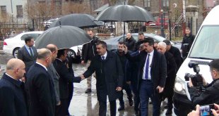 Milli Eğitim Bakanı Tekin Kars'ta