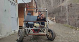 Erzurumlu gencin aracı göz dolduruyor