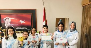 Faik Güngör Ortaokulu'ndan robot yarışmasında büyük başarı
