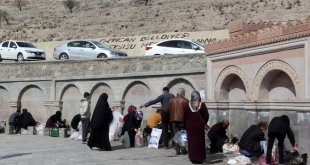 Erzincanlılar 'ekşisu' ile iftar açıyor