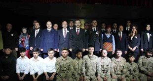 18 Mart Çanakkale Deniz Zaferi'nin yıldönümü kutlandı