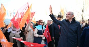 AK Parti Malatya Büyükşehir Adayı Sami Er'e Sürgü'de coşkulu karşılama