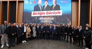 Enerji ve Tabii Kaynaklar Bakanı Bayraktar Erzincan'da temaslarda bulundu