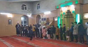 Miniklere camiyi sevdiren çalışma: 'Çocuk Market'