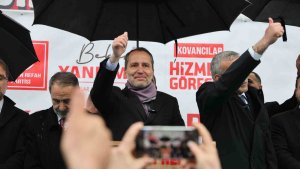 Fatih Erbakan: 'Yeniden Refah Partisi, Türkiye'nin en hızlı büyüyen siyasi partisidir'