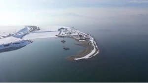 Erçek Gölü'nde su kaybı devam ediyor