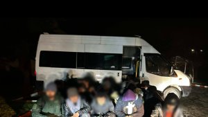 Iğdır'da 39 göçmen ve 4 insan kaçakçısı yakalandı