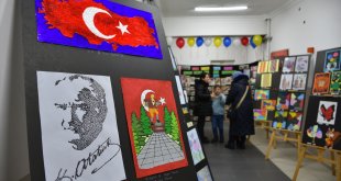 Erzurum'da özel çocuklarla öğrenciler empati için engelleri renklerle aştı