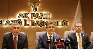 Tarım ve Orman Bakanı Yumaklı, Elazığ'da temaslarda bulundu