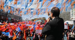 AK Parti Erciş'te miting düzenledi