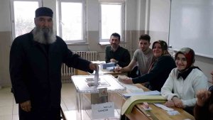 Erzurum'da seçmen sandık başında