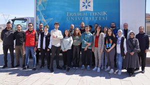 ETÜ "Bu Bayram Beni Sen Giydir" projesiyle çocukların yüzünü güldürdü