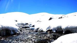 Meteorolojinde kar erimesi ve çığ uyarısı