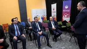 Vali Çiftçi ETÜ Kristal'e konuk oldu