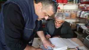 Osmanlı geleneği olan 'zimem defteri', Elazığ'da yaşatılıyor
