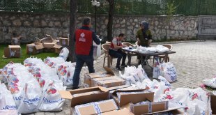 Malatya Vakıflar Bölge Müdürlüğünden 1050 çocuğa bayramlık