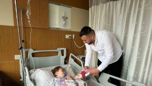 UDER, bayram sevincini Ağrı'daki çocuklarla paylaştı